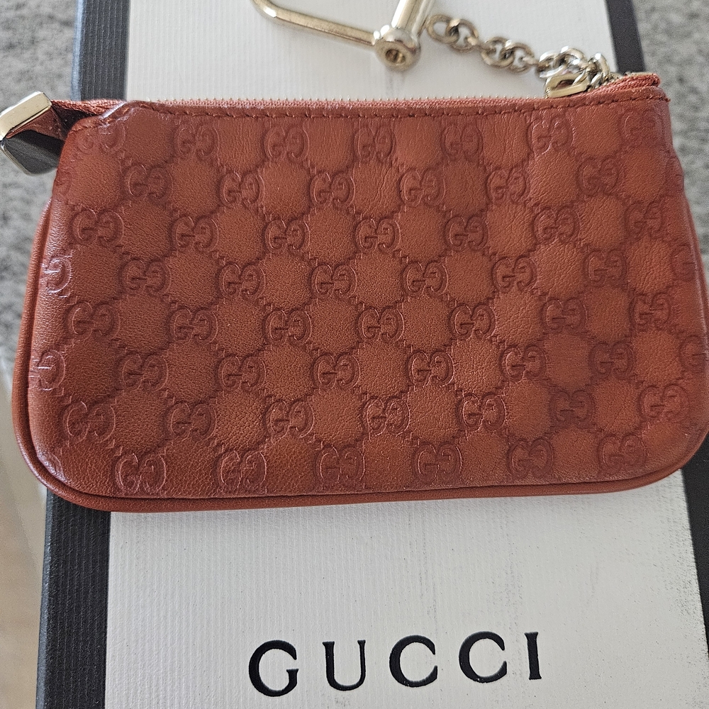 Gucci Pre Loved Tan Embossed Leather Coin Purse, Great Conditions
